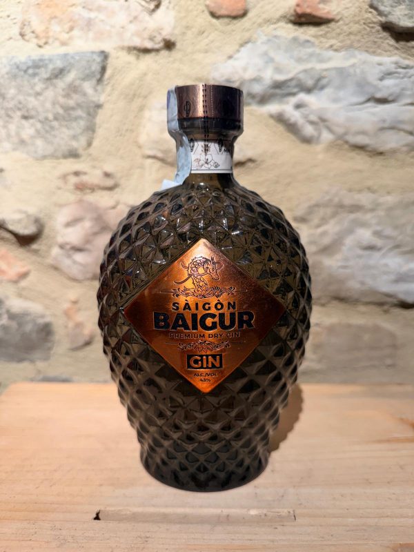 Saigon Baigur Premium Dry Gin